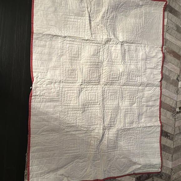 Pink kids quilt/throw cover for baby or child not for full bed - Picture 2 of 2